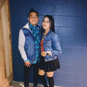 Meet your Posher, Ayzer